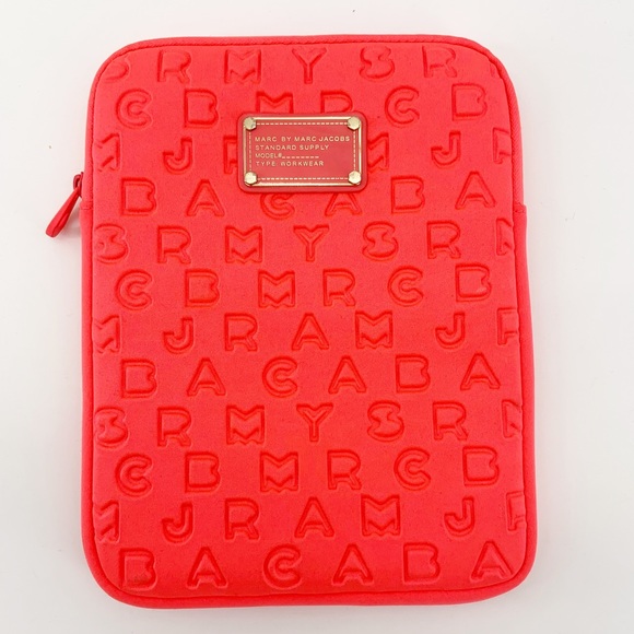 Marc By Marc Jacobs Accessories - Marc by Marc Jacobs Dreamy Logo Neoprene Case